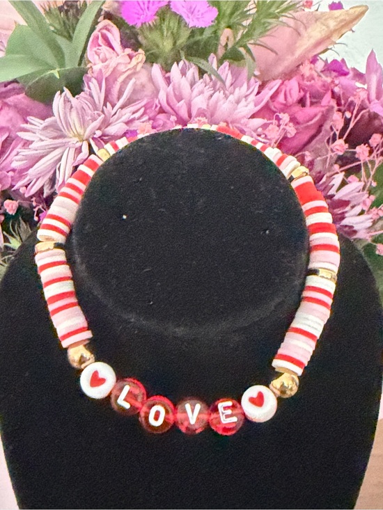 Jewelry - LOVE Pink & Red Beaded Stretch Bracelet